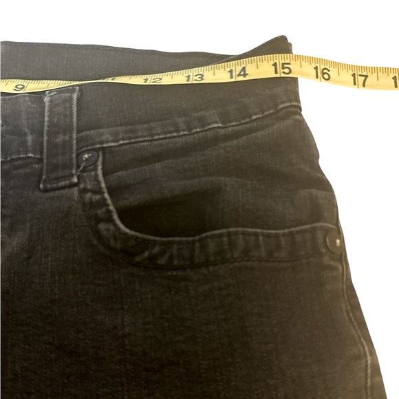 True Religion Rocco Relaxed Skinny Men's Black Jeans - Picture 6 of 7